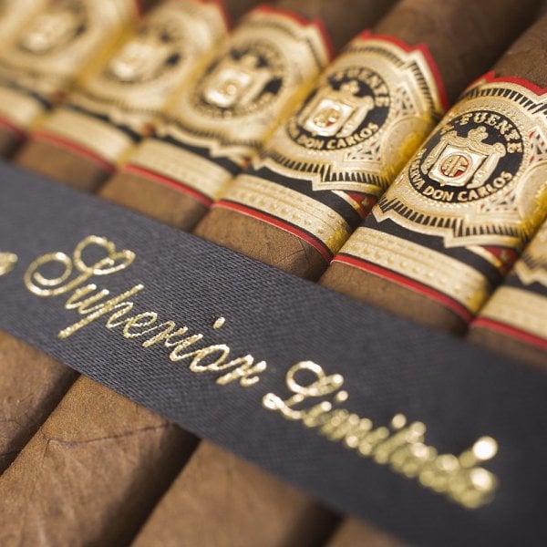 Arturo Fuente Don Carlos Edicion de Aniversario 80th Eye of the Shark 阿圖羅·富恩特 唐·卡洛斯80週年鯊魚之眼